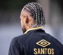 Neymar aposta em novo visual para a sequência da temporada; veja