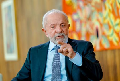 China sai em defesa do Brasil, enquanto Trump fala em encontro com Lula