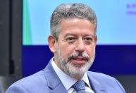 IR: Lira mantém taxação a super-ricos e amplia faixa de isenção parcial