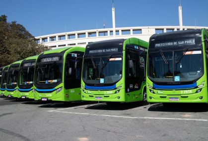 Nunes discute presença da PM dentro de ônibus em SP para coibir vandalismo
