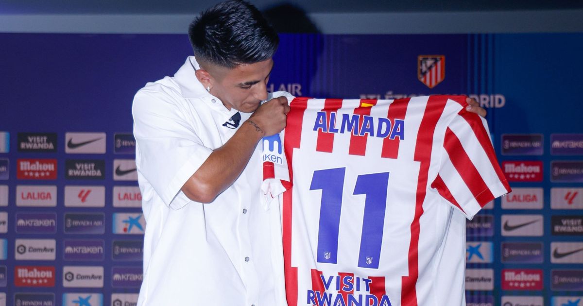 River Plate e Atlético de Madrid anunciam acordo por Almada, alvo do Fla