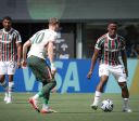 Destaque no Mundial, Arias fala sobre futuro no Fluminense