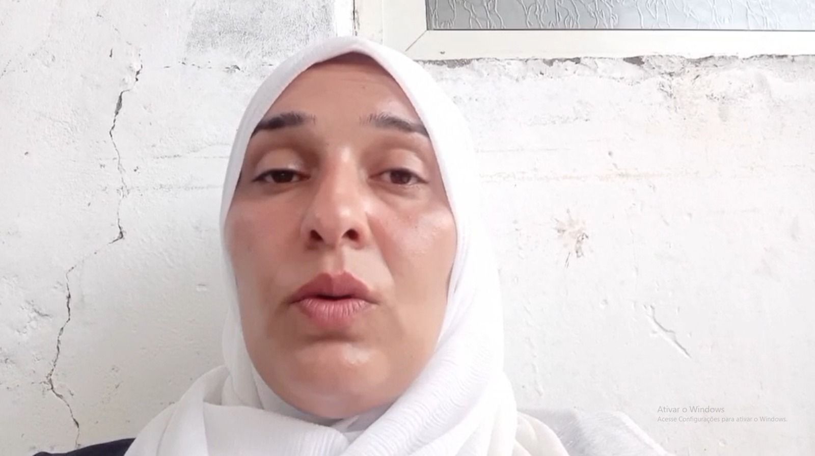 Assmaa Abu Aljedian, em vídeo enviado à CNN