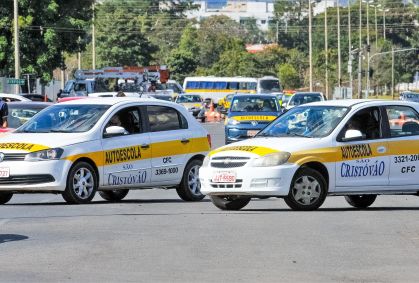 CNH sem autoescola: o que acontece após consulta pública?