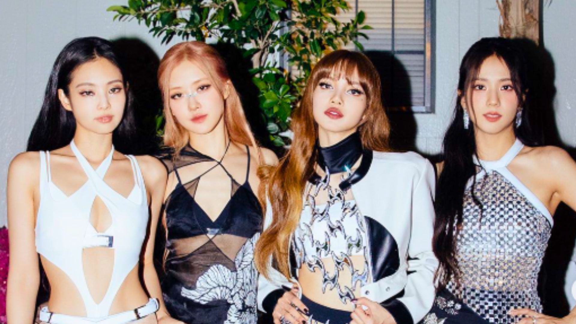 Blackpink apresenta música inédita durante turnê mundial; assista