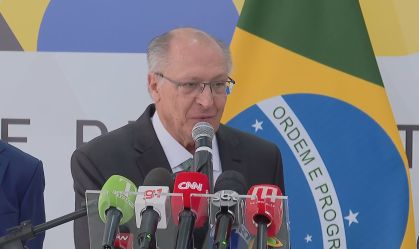 "Vamos conversar com as empresas americanas", diz Alckmin
