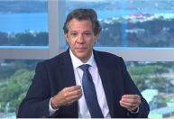 Haddad: Lula não vai “abanar o rabo” nem dizer “I love you” como Bolsonaro
