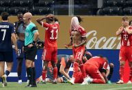 Musiala sofre lesão grave em Bayern de Munique x PSG e está fora do Mundial