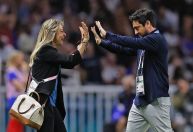 Cris Gambaré se emociona ao falar de Arthur Elias e luta pelo feminino