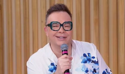 Quem é Felipeh Campos, apresentador que deixou o SBT após briga ao vivo