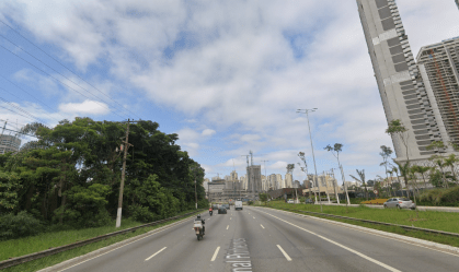 PM de folga reage a assalto e atira em criminoso em SP