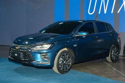Chevrolet Onix 2026: carro ganha novo visual na dianteira
