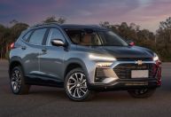 Chevrolet Tracker 2026: SUV com novo visual começa a ser produzido