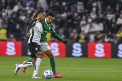 Carrillo durante jogo entre Corinthians x Palmeiras