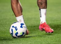 Corinthians e mais cinco clubes fecham licenciamento de produto