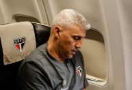 São Paulo: Sem Lucas Moura, time embarca para o Rio para estreia de Crespo
