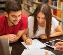 Curso Anglo realiza concurso de bolsas para turmas presenciais e on-line