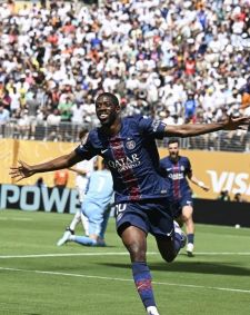 Dembélé, do PSG, comemorando gol no Real Madrid na semifinal do Mundial de Clubes