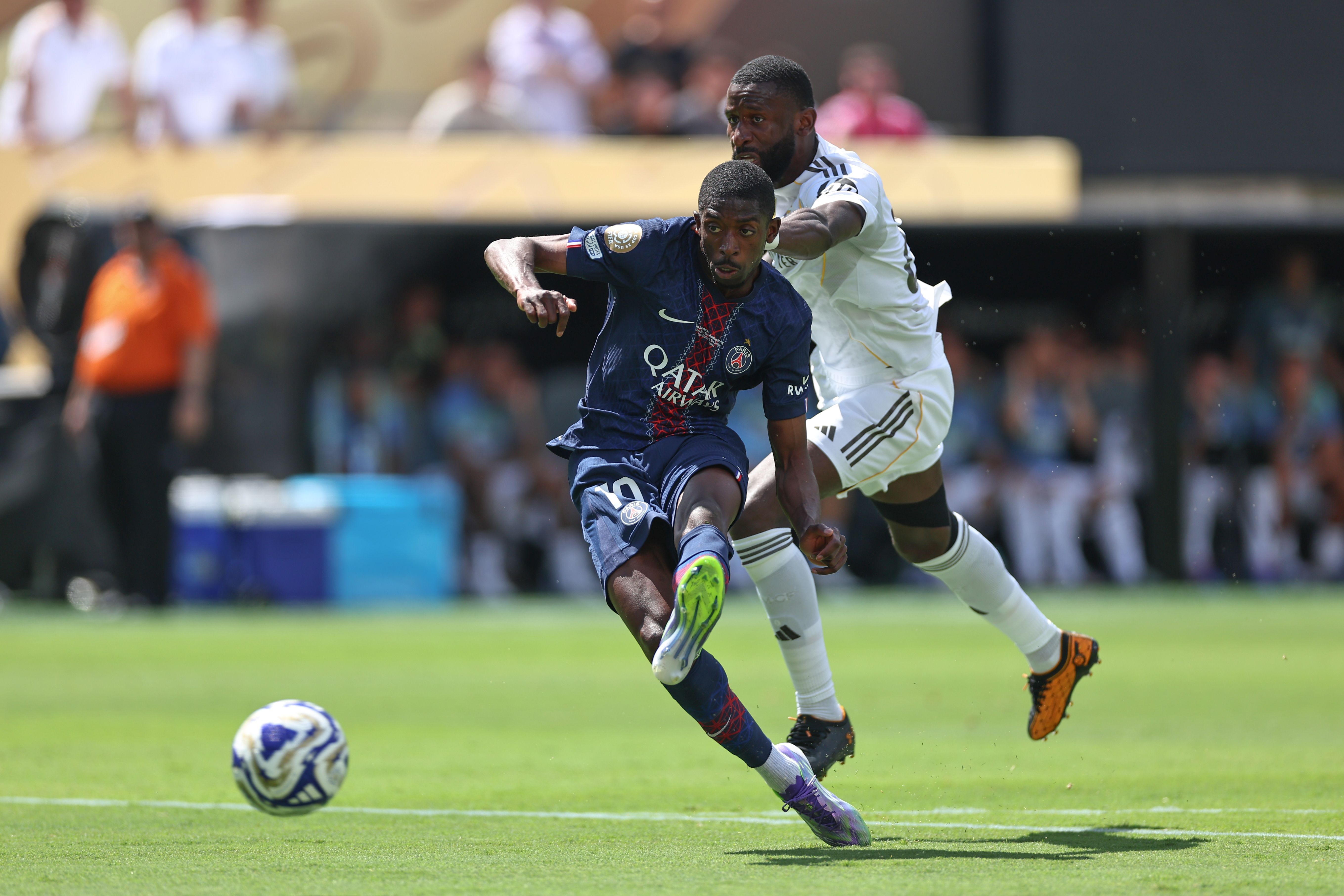Ousmane Dembélé faz o segundo gol pela equipe francesa