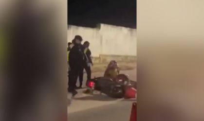 Vídeo: agentes do Detran e um PM agridem um casal em blitz na Paraíba