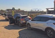 Polícia Civil apreende carros de luxo usados por milícia em Nova Iguaçu