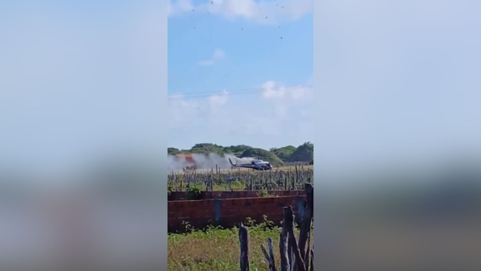 Helicóptero faz pouso de emergência nos Lençóis Maranhenses após princípio de incêndio