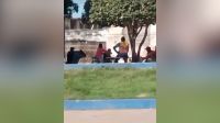 Vídeo flagra agressão de policiais a homem no meio da rua no Maranhão