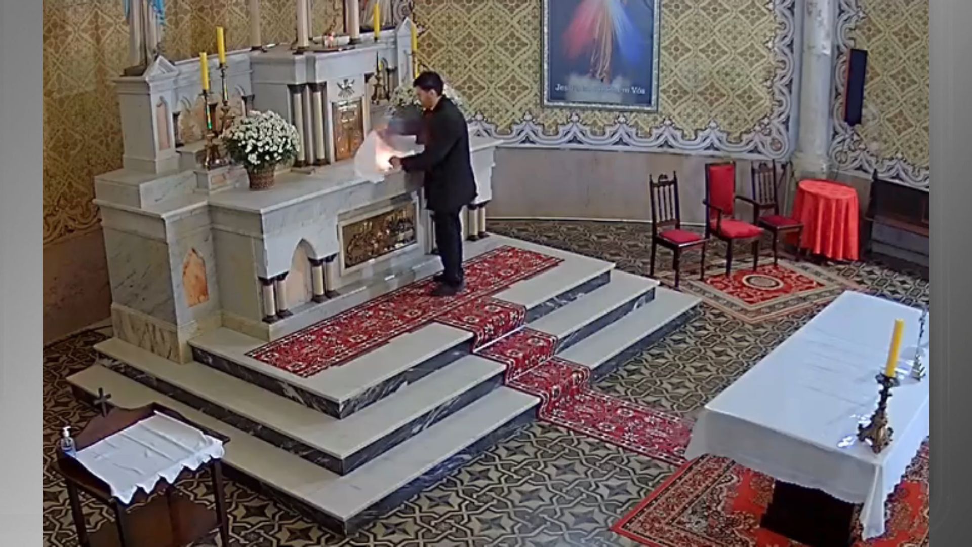 Explosivo igreja