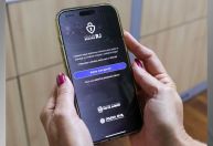 Aplicativo permite identificar celulares roubados e furtados no RJ