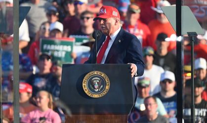 Donald Trump anuncia evento de UFC na Casa Branca
