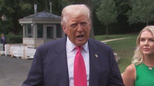 Trump diz não ser amigo de Bolsonaro, mas volta a criticar investigação
