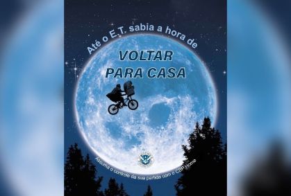 "Até o ET sabia a hora de voltar", diz Embaixada dos EUA no Brasil em post