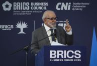 Em Fórum do Brics, Lula defende "governança multilateral" para gerir IA