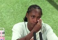 Emocionada, Gauff culpa troca do saibro pela grama por derrota em Wimbledon