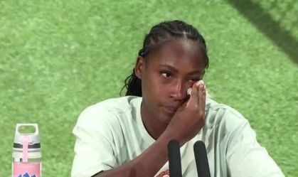 Emocionada, Gauff culpa troca do saibro pela grama por derrota em Wimbledon