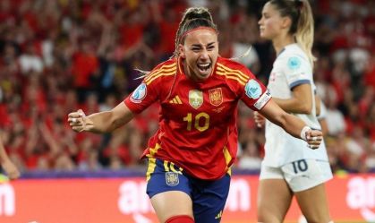 Espanha vence Suíça e avança à semifinal da Euro Feminina