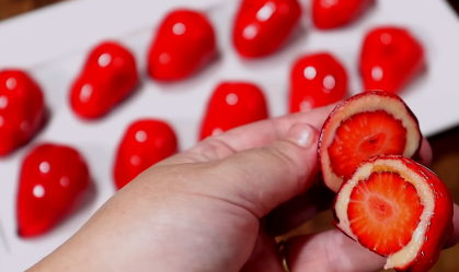 O que é o morango do amor? Entenda nova receita viral da internet