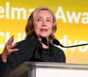 Hillary Clinton critica tarifas de Donald Trump ao Brasil