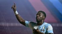 Grêmio vence bem fora de casa e lidera grupo na Sul-Americana