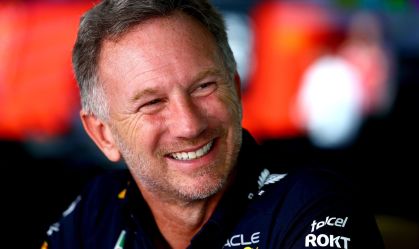 Red Bull demite Christian Horner após 20 anos no comando da equipe