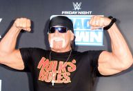 Hulk Hogan: mundo da luta presta homenagens à lenda da luta livre