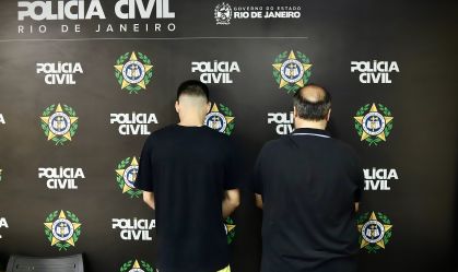 Pai e filho são presos suspeitos de furto de carros de luxo no RJ