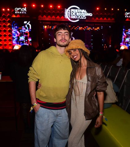 Jaffar-Bambirra-Gabz Elenco de "Vale Tudo" curte Festival de Inverno no Rio; veja fotos