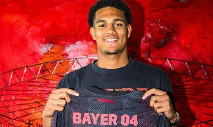 Quansah é anunciado pelo Leverkusen