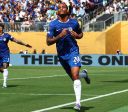 Romário rasga elogios a João Pedro, do Chelsea, e manda recado a Ancelotti