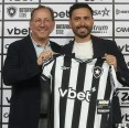 Davide Ancelotti é apresentado e destaca ambição como técnico do Botafogo