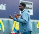 City efetiva Kolo Touré como auxiliar de Pep Guardiola: "Impressionados"