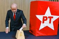 PT adia eleição em Minas e pode influenciar resultado nacional