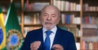 Lula diz que tarifaço de Trump tem apoio de políticos “traidores da pátria"