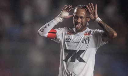 Santos: Neymar celebra condição física às vésperas de retorno do Brasileiro